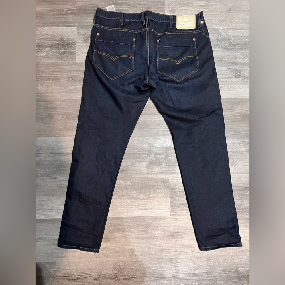 Men’s Levi 514 Tapered Jeans w/flip Pockets Size 42x32